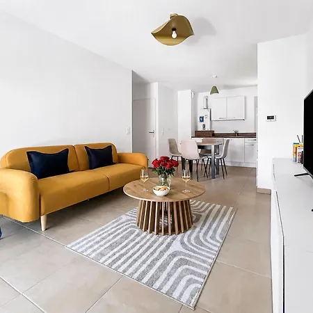 Appartement T2 Moderne Avec Balcon Et Stationnement Gratuit Arcachon