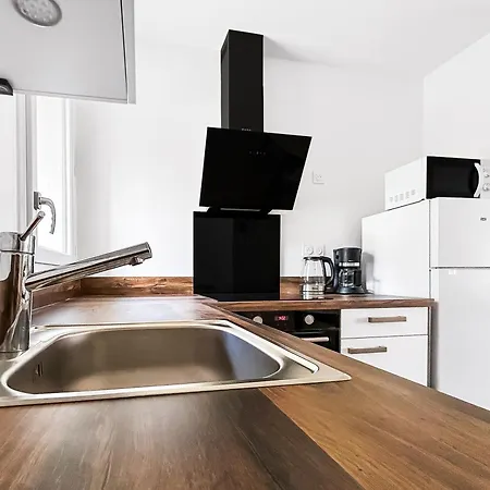 T2 Moderne Avec Balcon Et Stationnement Gratuit Appartement Arcachon